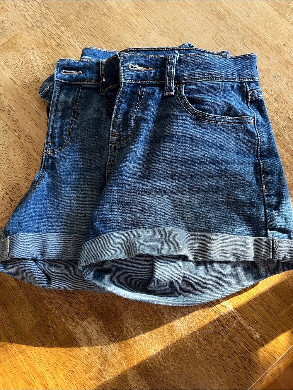 2 pair Old navy jean shorts size 2